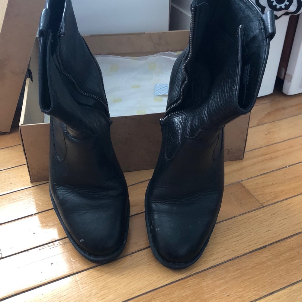 Black boots